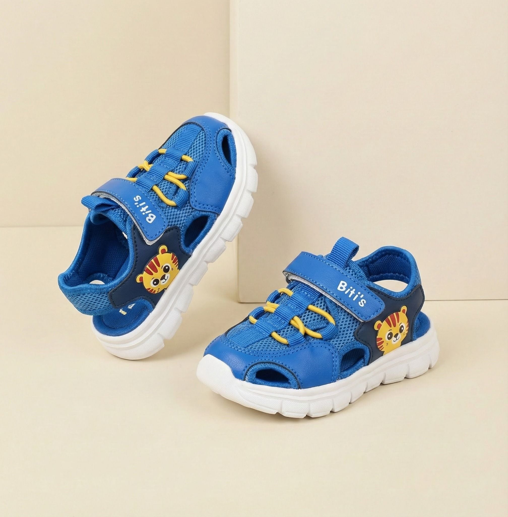  Giày thể thao Biti's trẻ em (24-29) 