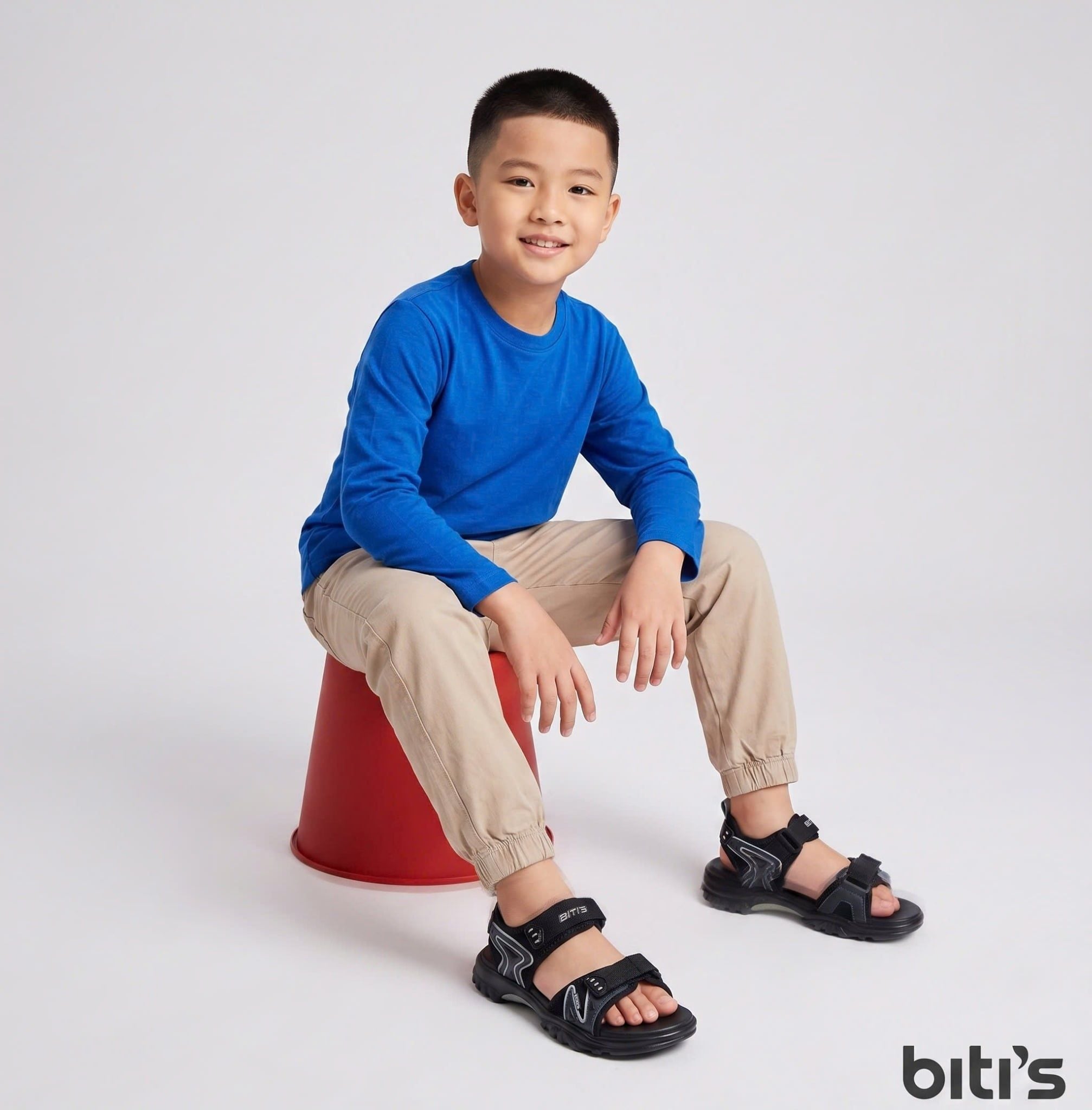  Sandal Biti's bé trai (30-37) 