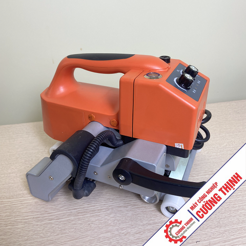 Máy hàn bạt HDPE G615