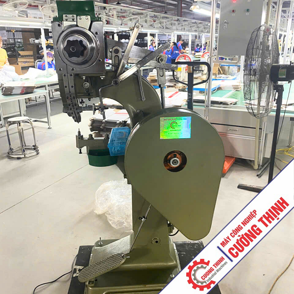 Máy tán đinh lót má phanh RMJ10