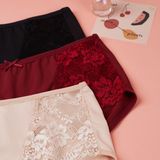 Quần lót Nữ Cecina cạp cao CBI018