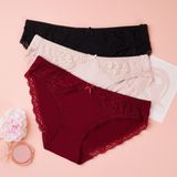 Quần lót Nữ Cecina phối ren CBI1610