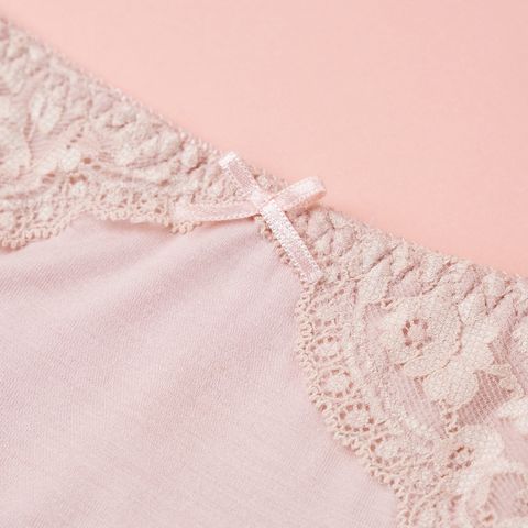 Quần lót Nữ Cecina phối ren CBI1610