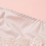 Quần lót Nữ Cecina phối ren lưng thun CBI1702