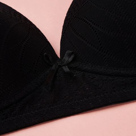 Áo lót nữ Cecina cúp ngực đệm vừa CBR023