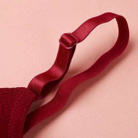 Áo lót nữ Cecina cúp ngực đệm vừa CBR023