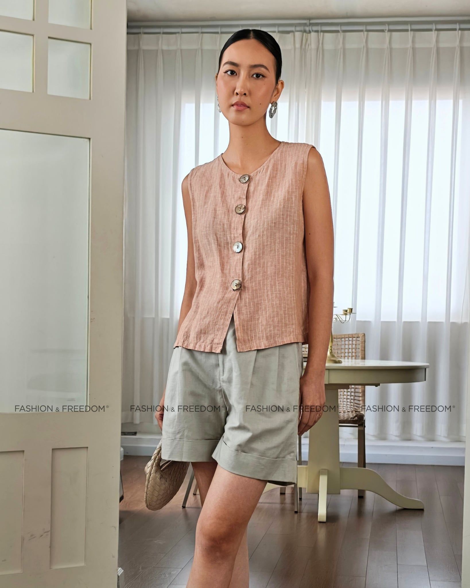 Áo Kiểu Linen Nữ Nâu Sọc