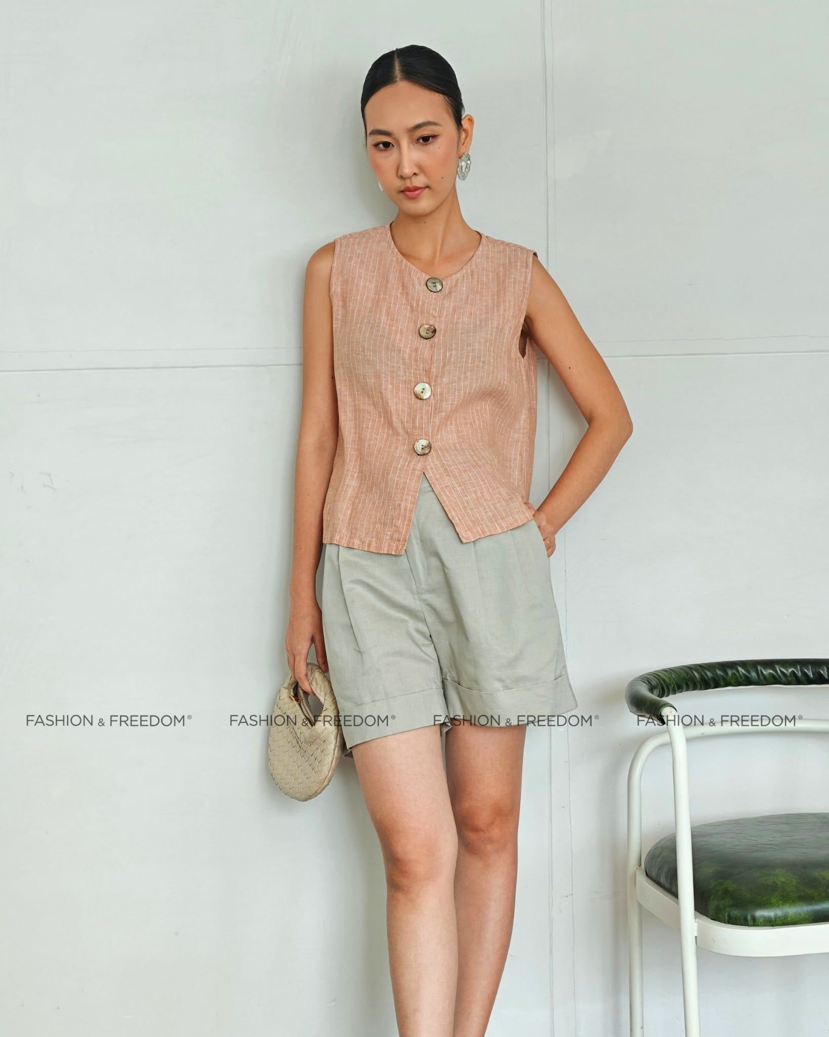 Áo Kiểu Linen Nữ Nâu Sọc