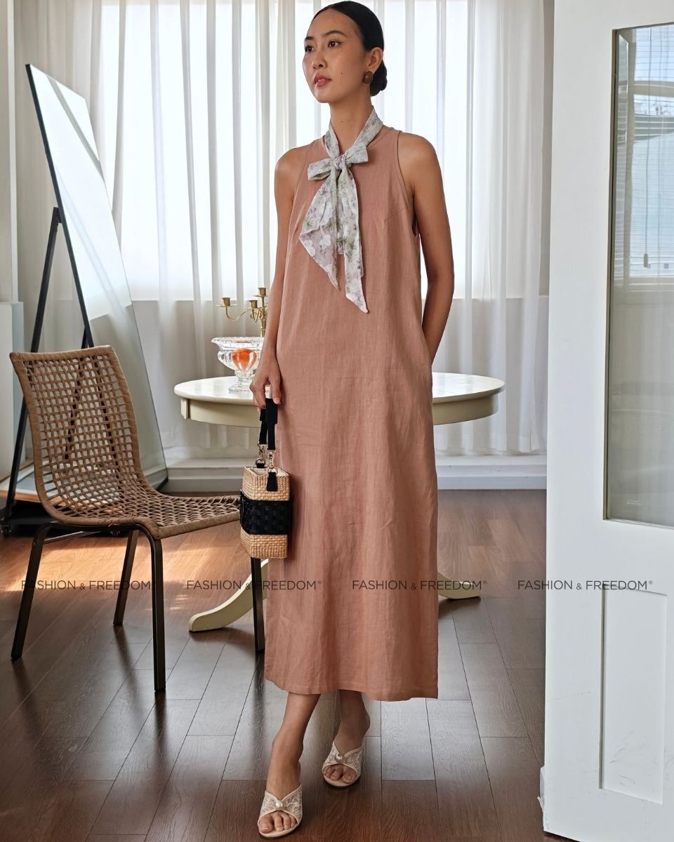 Đầm Linen Cam Ruốc Chocolate Fall In Love