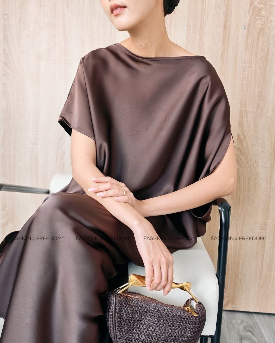 Đầm Lụa Trơn Nâu