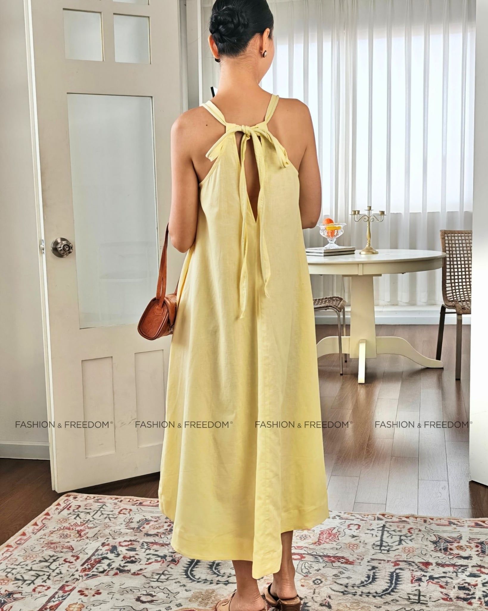 Đầm Linen Vàng Hột Gà