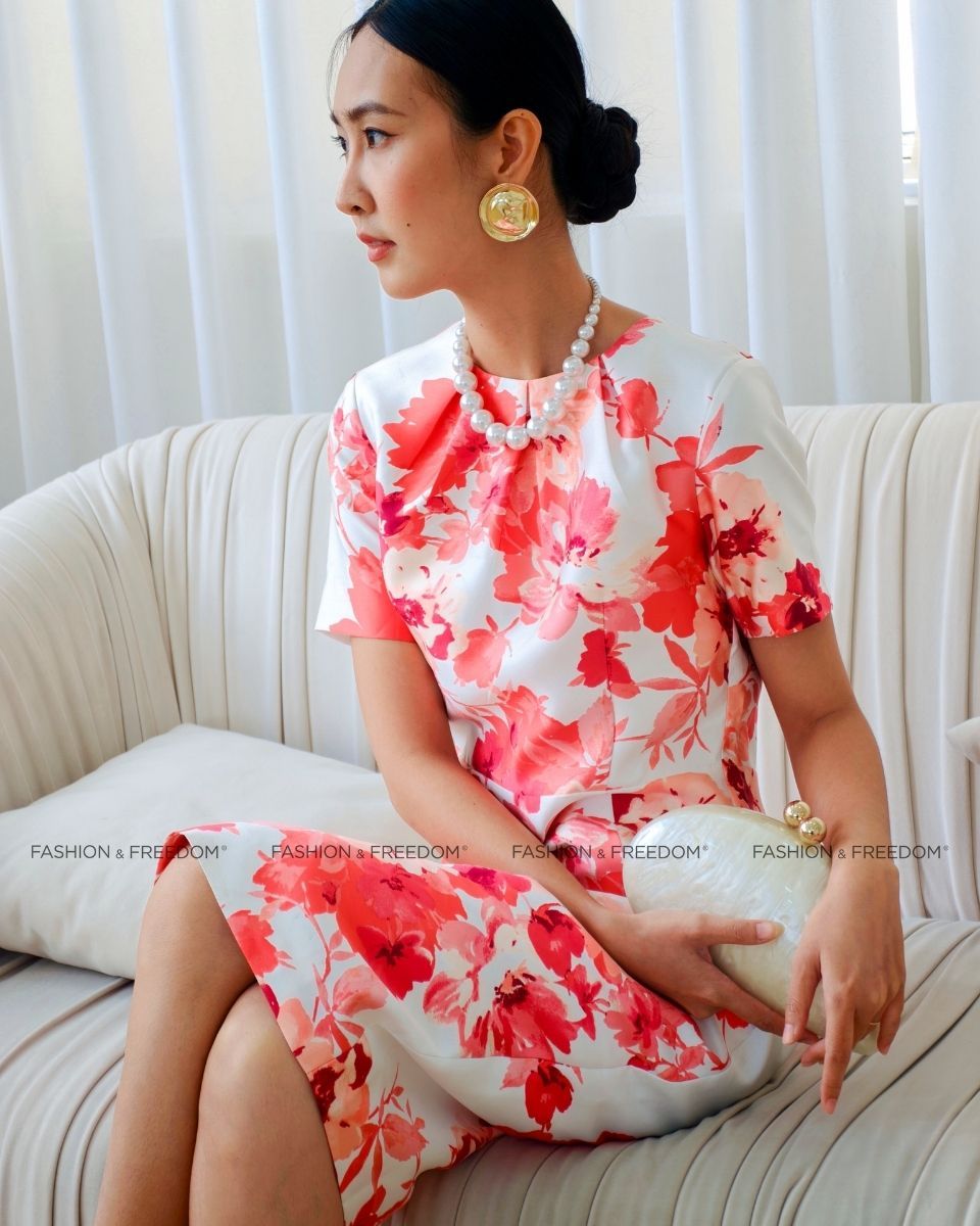 ĐẦM GẤM TRẮNG HOA ĐỎ