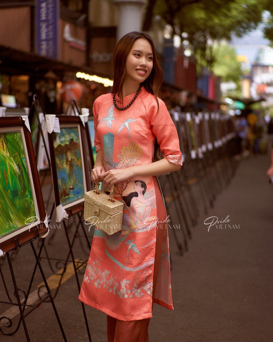 Áo Dài Gấm Hồng Cam Vợ Chồng Họa Tiết Xuân Như Ý