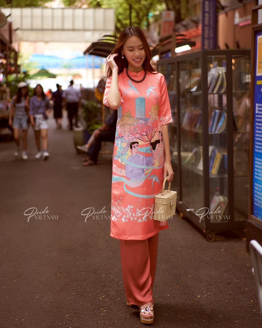 Áo Dài Gấm Hồng Cam Vợ Chồng Họa Tiết Xuân Như Ý