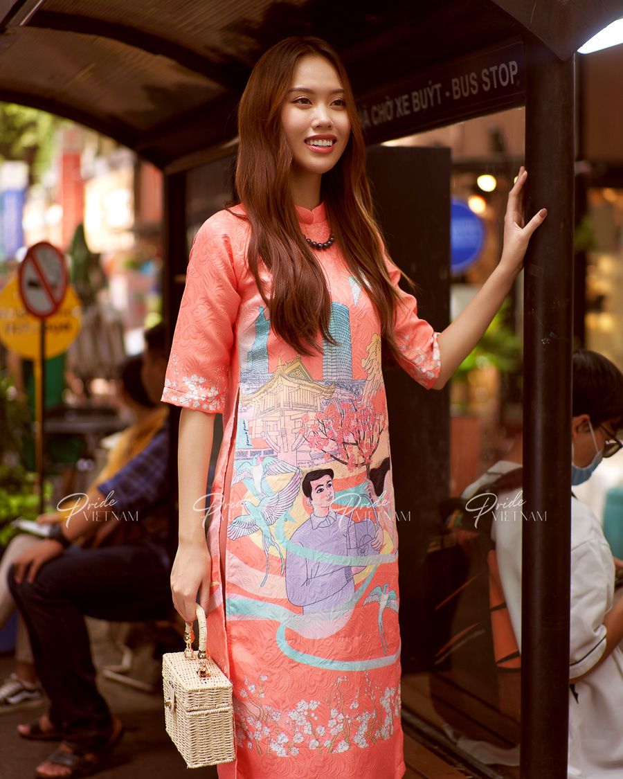 Áo Dài Gấm Hồng Cam Vợ Chồng Họa Tiết Xuân Như Ý