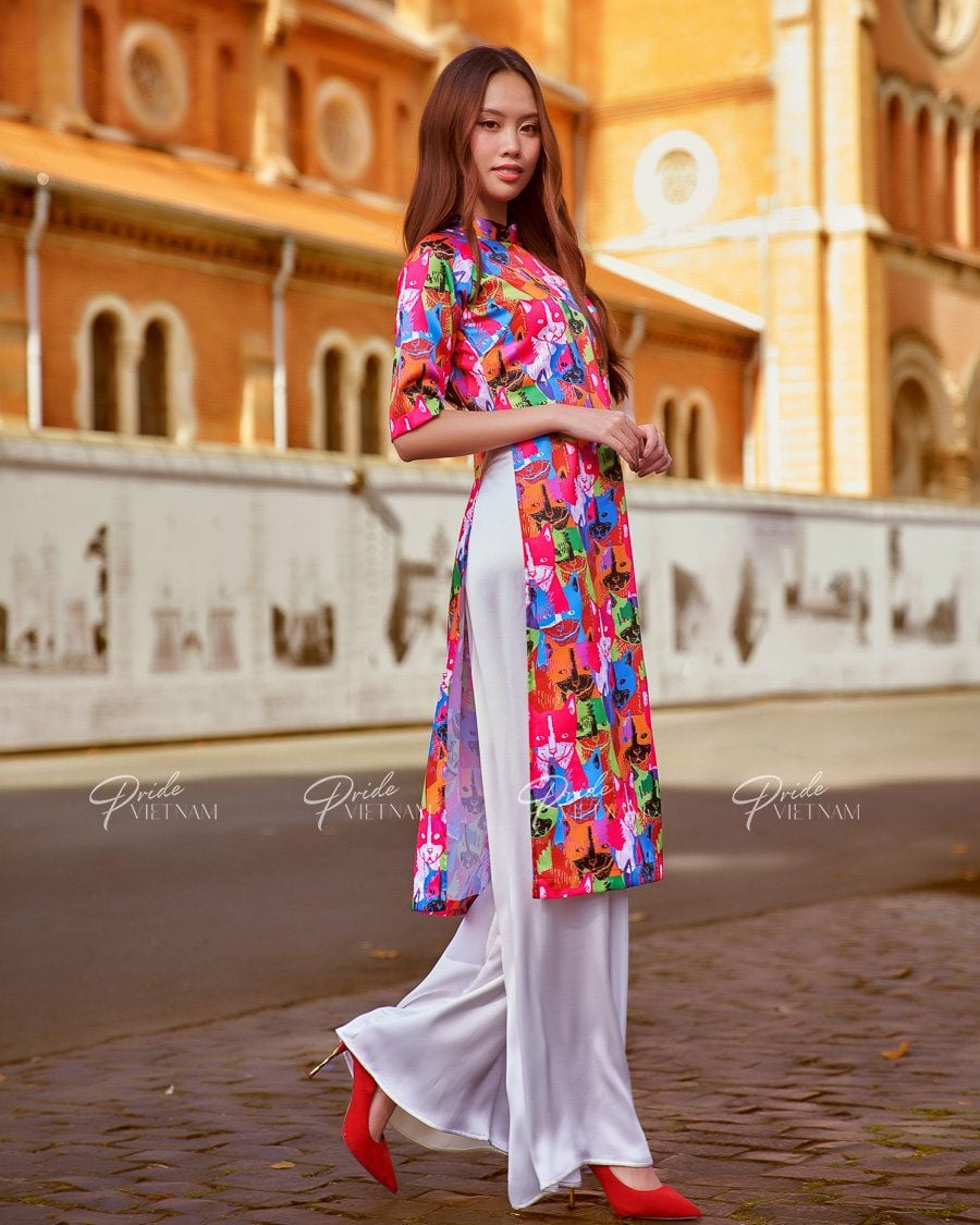 Áo Dài Gấm Nhiều Màu Họa Tiết Hương Xuân