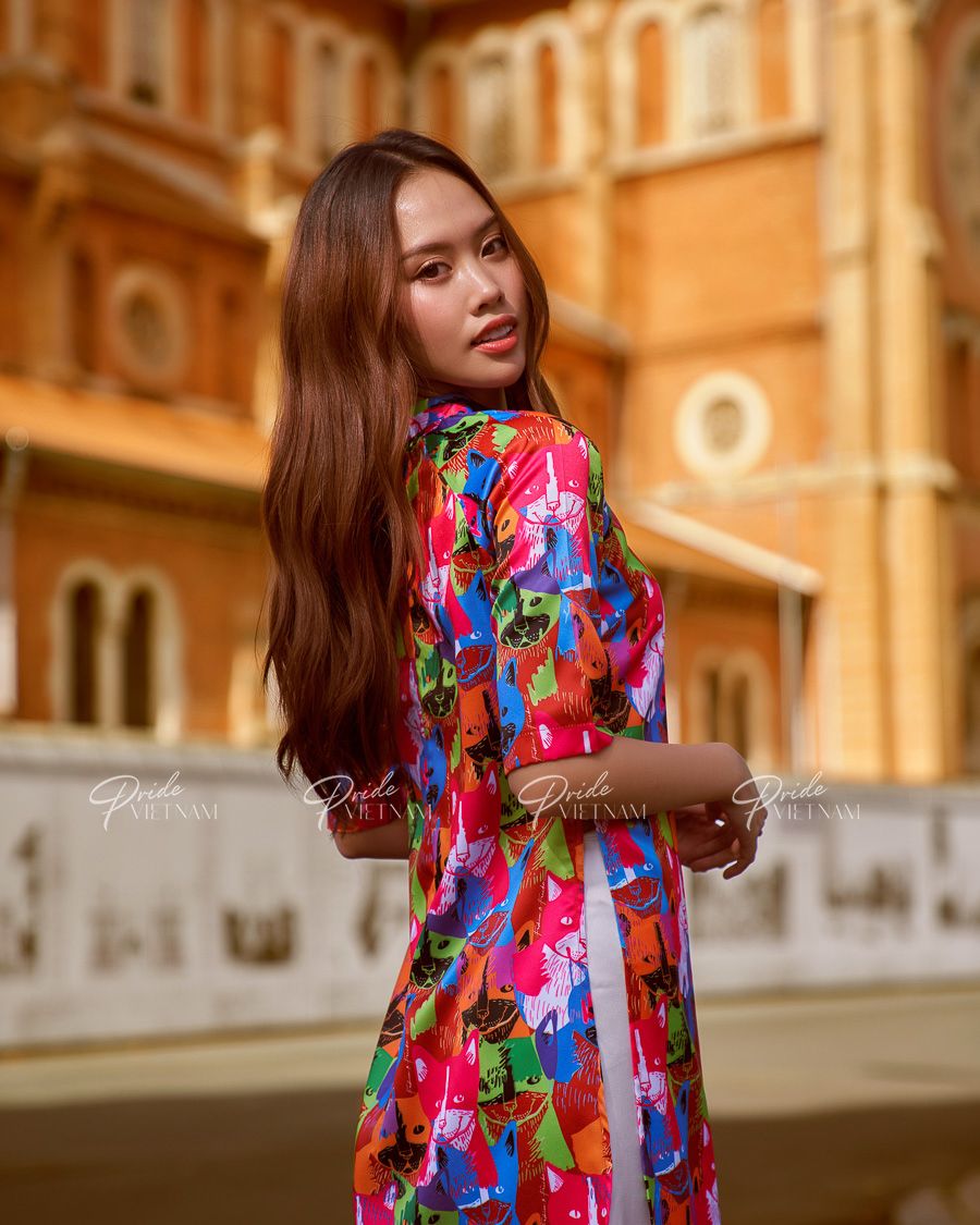 Áo Dài Gấm Nhiều Màu Họa Tiết Hương Xuân