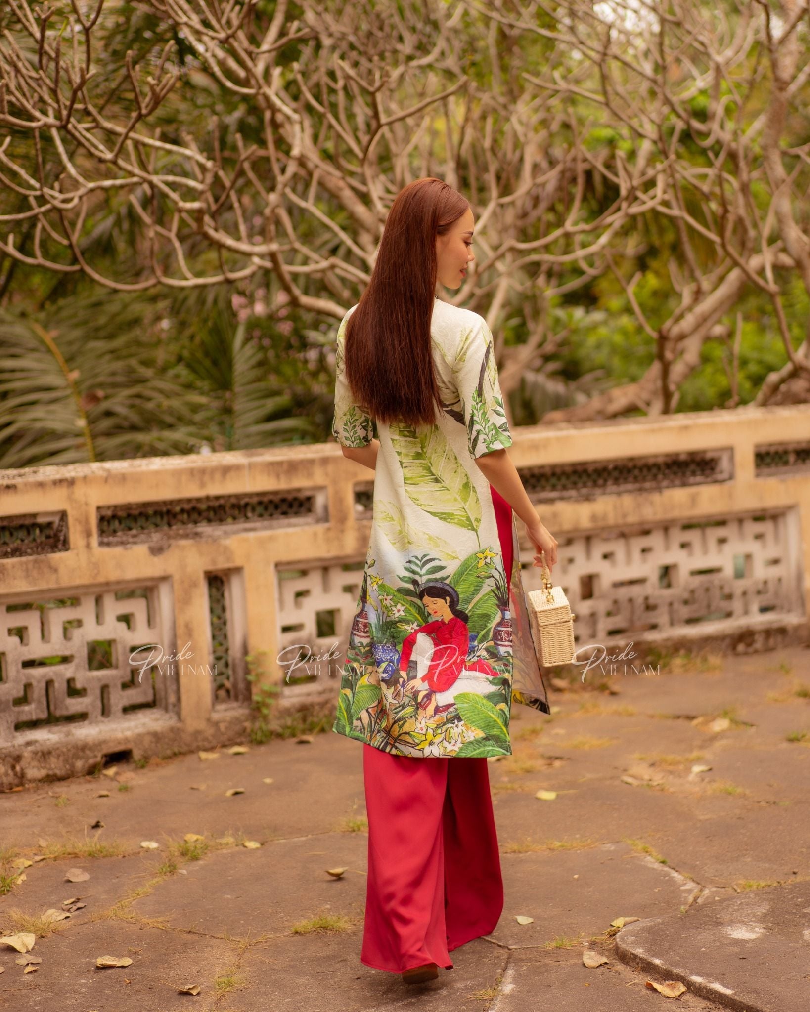 Áo Dài Gấm Xanh Lá Hương Xuân