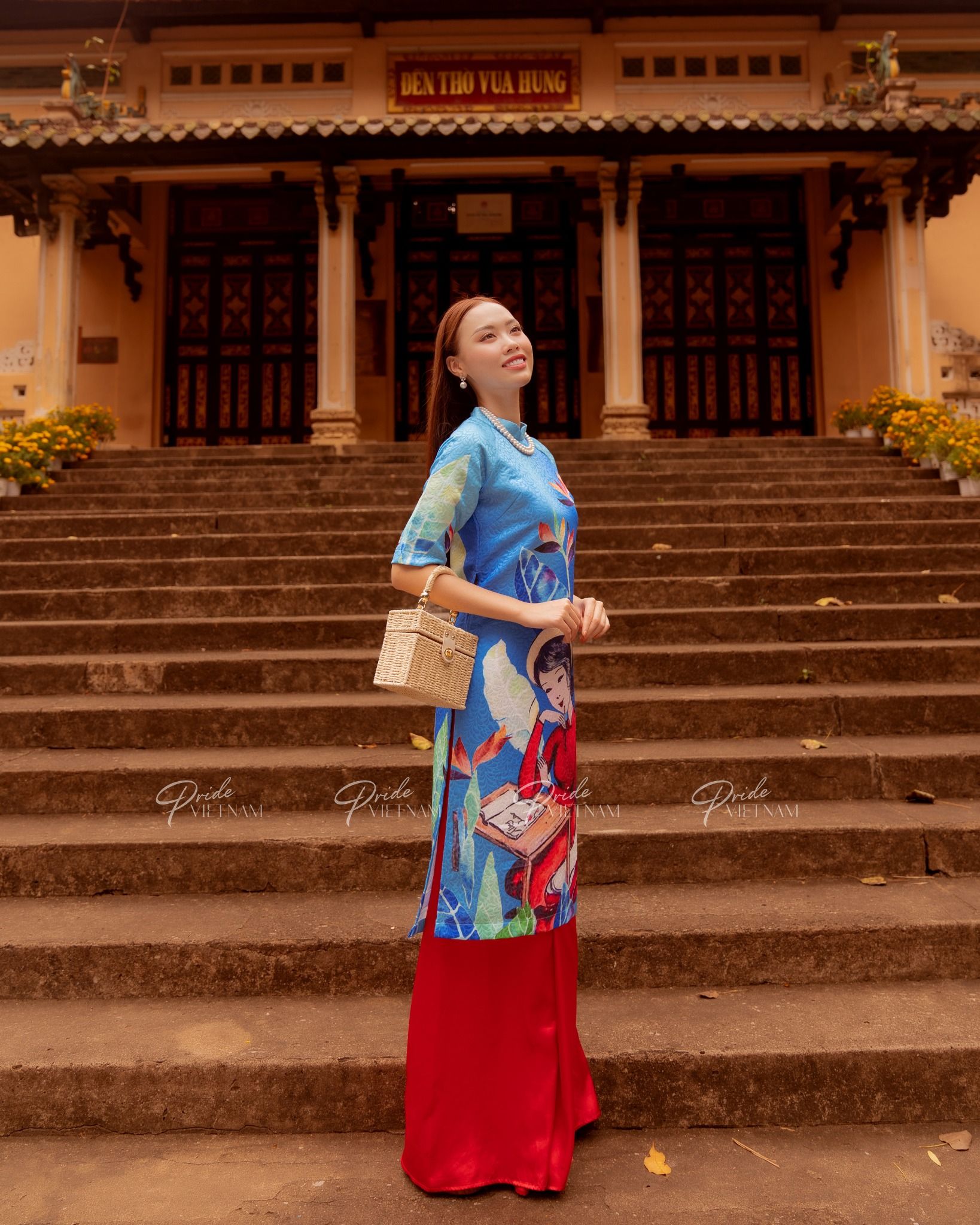 Áo Dài Gấm Xanh Dương Hương Xuân