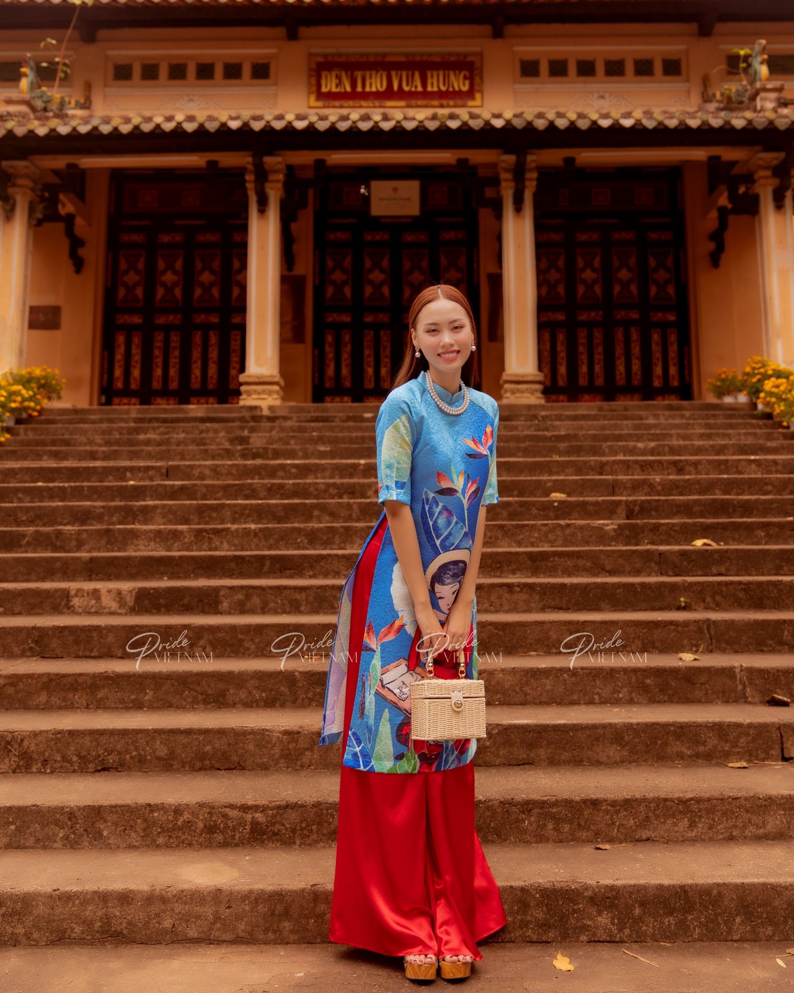 Áo Dài Gấm Xanh Dương Hương Xuân