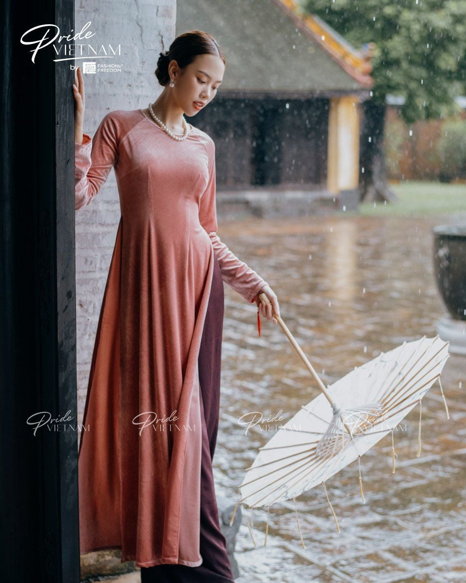 Áo Dài Nữ Nhung Hồng San Hô Pride Việt Nam
