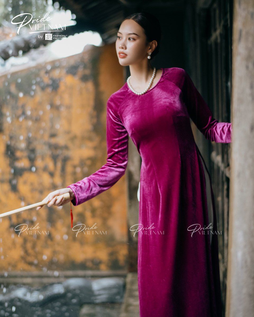 Áo Dài Nữ Nhung Hồng Tím Pride Việt Nam
