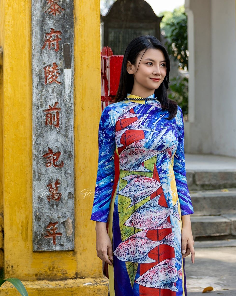 Áo Dài Lụa Xanh Gems Of VietNam