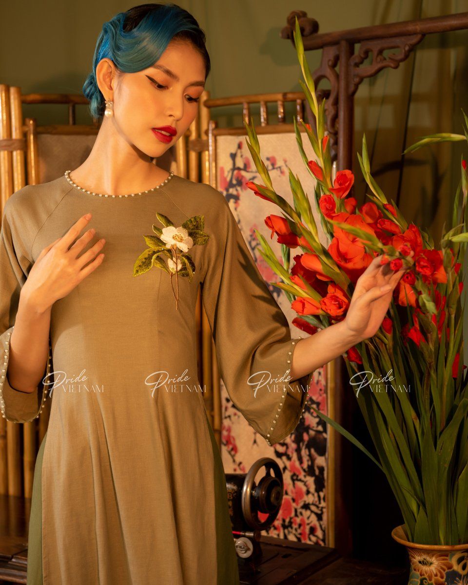 Áo Dài Linen Xanh Hòn Ngọc Viễn Đông