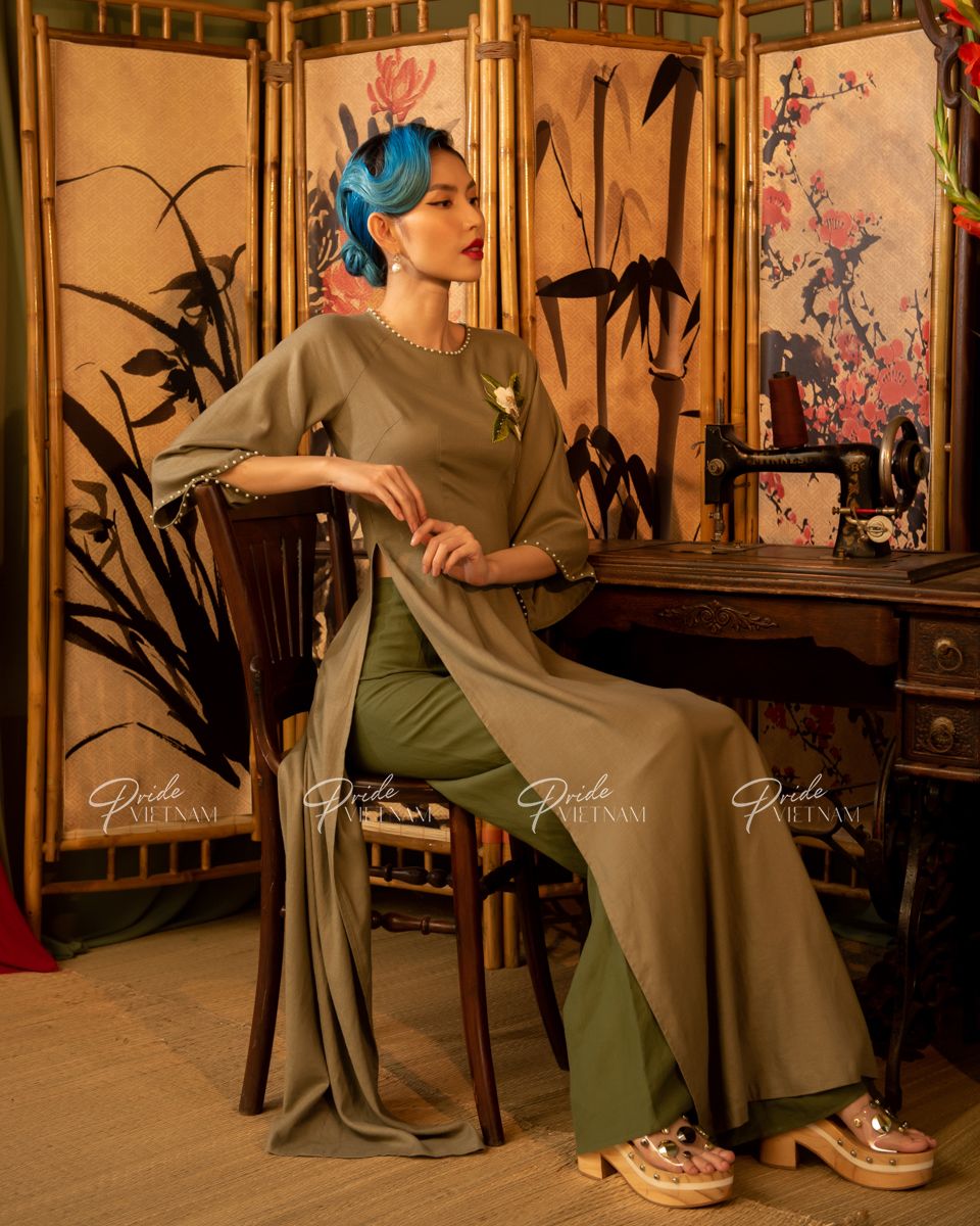 Áo Dài Linen Xanh Hòn Ngọc Viễn Đông