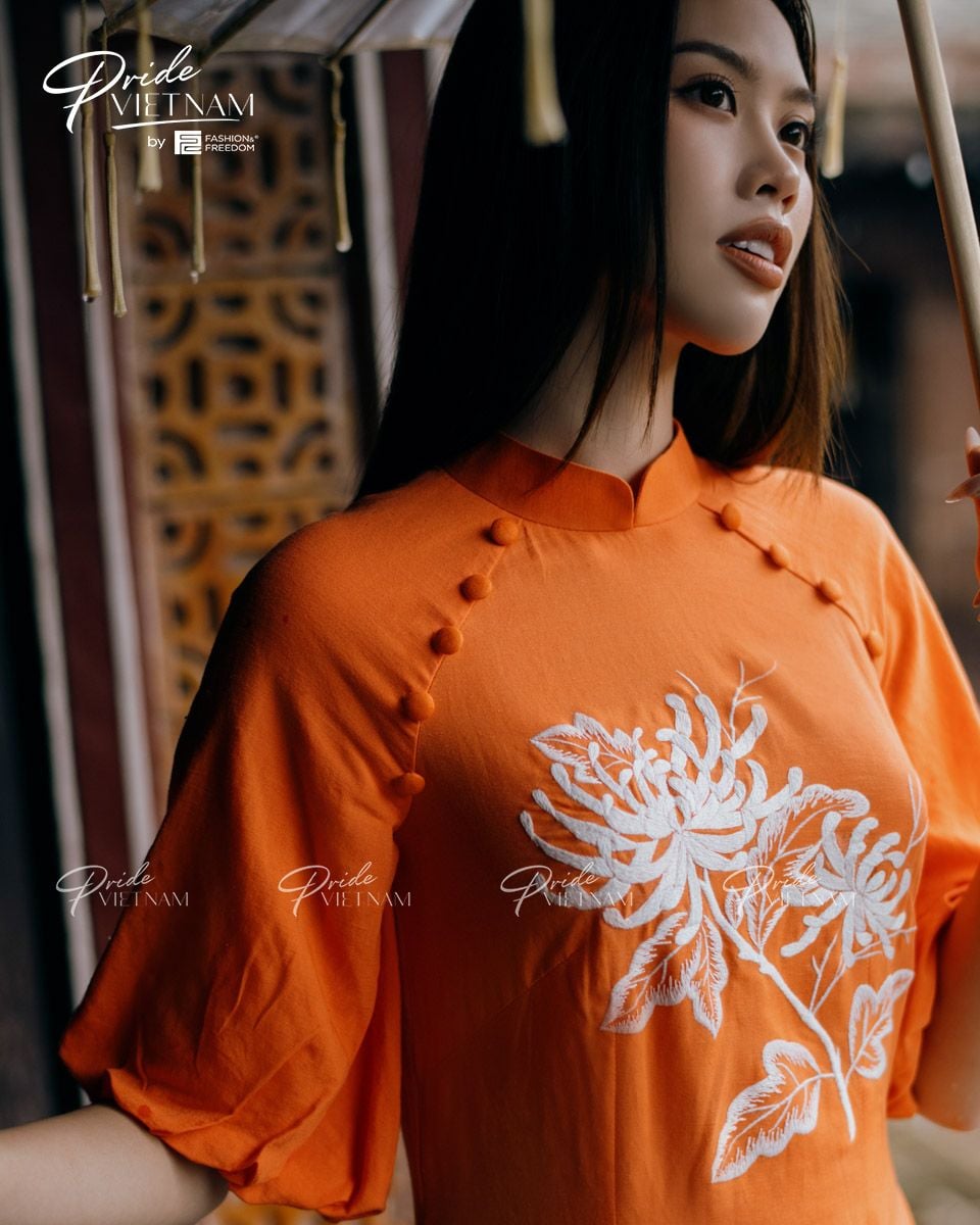 Áo Dài Linen Cam Pride Việt Nam