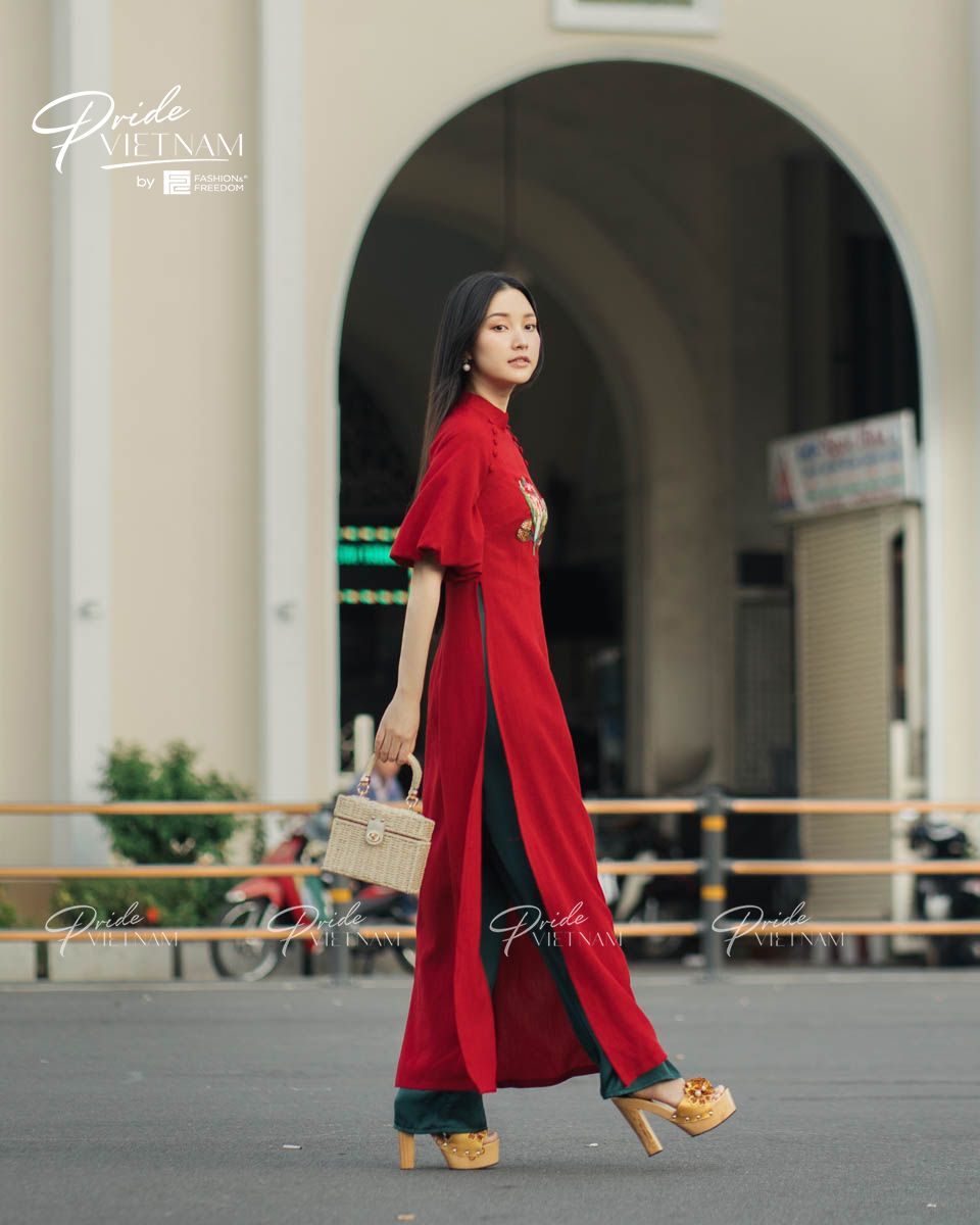 Áo Dài Nữ Linen Đỏ Hoa Phượng Pride Việt Nam