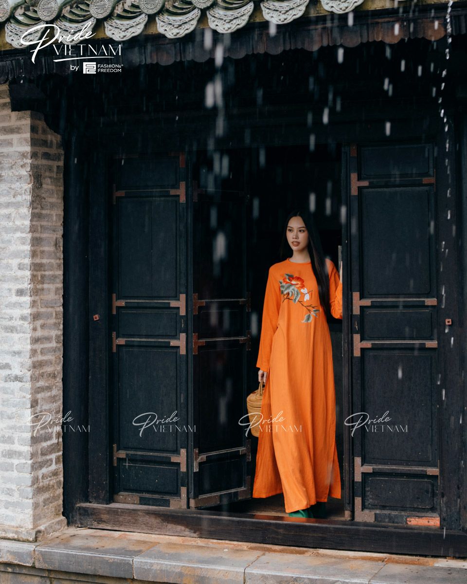 Áo Dài Nữ Linen Cam Pride Việt Nam