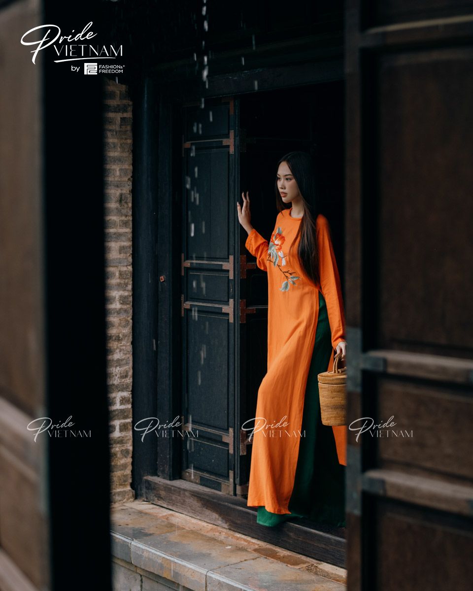 Áo Dài Nữ Linen Cam Pride Việt Nam