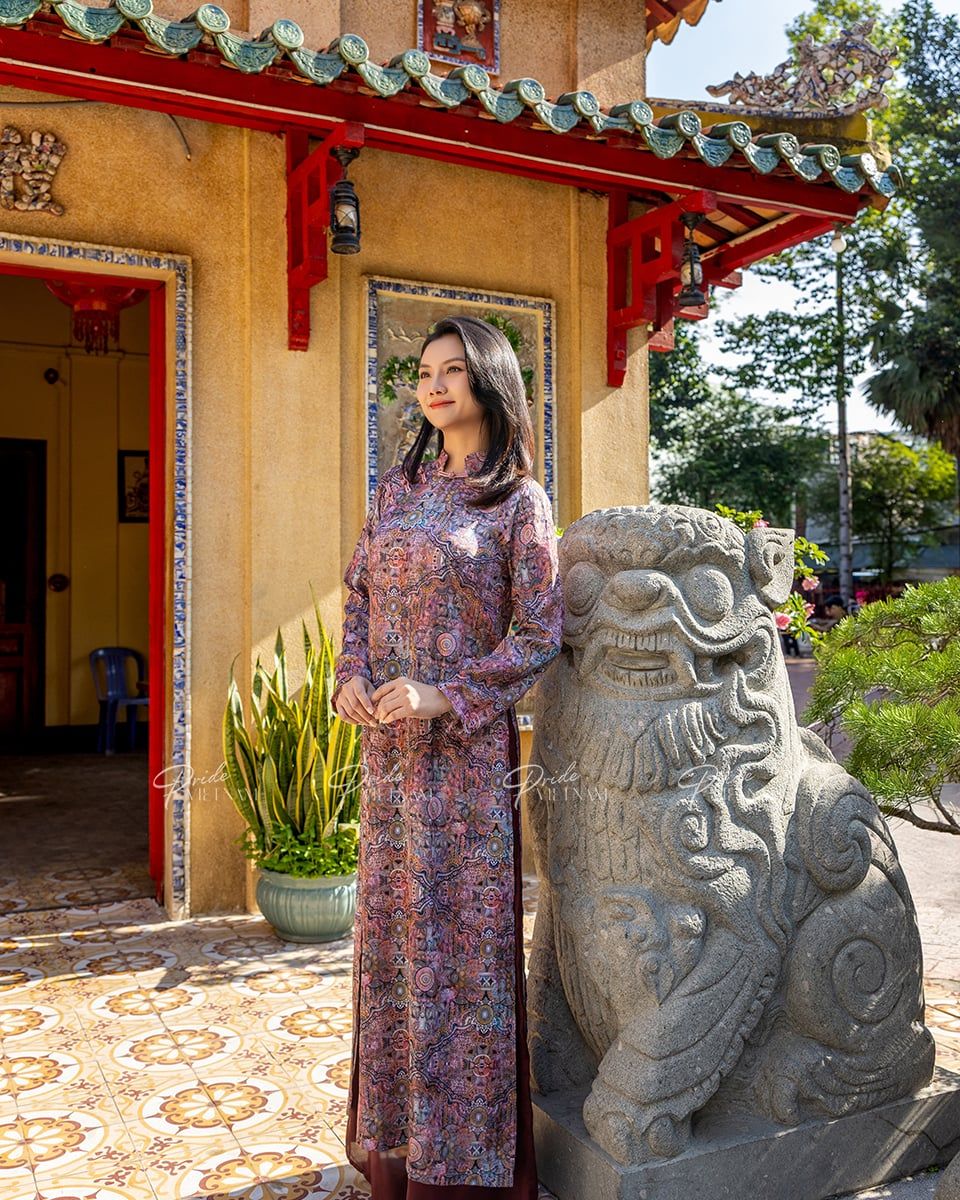 Áo Dài Truyền Thống Nữ Họa Tiết