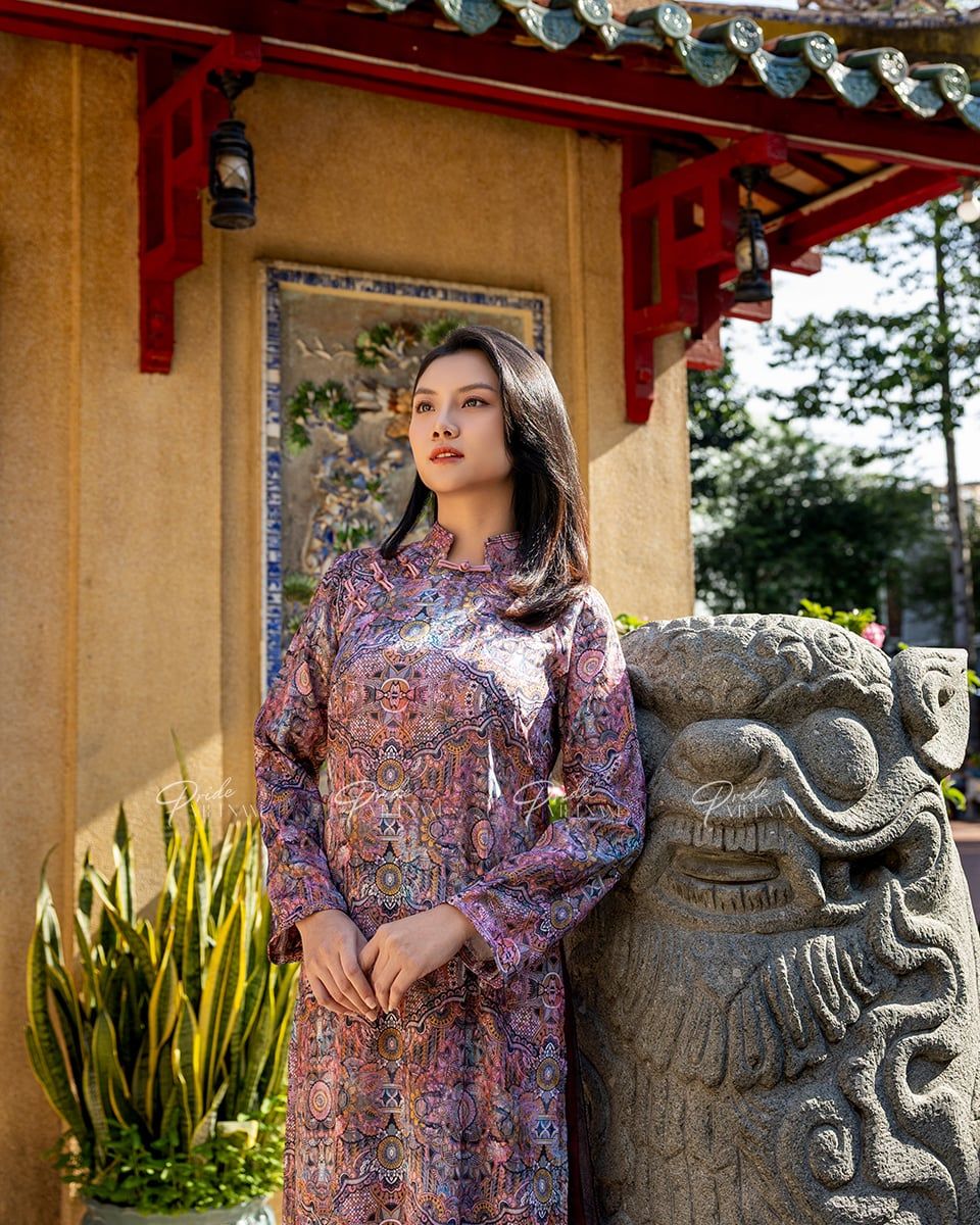 Áo Dài Truyền Thống Nữ Họa Tiết