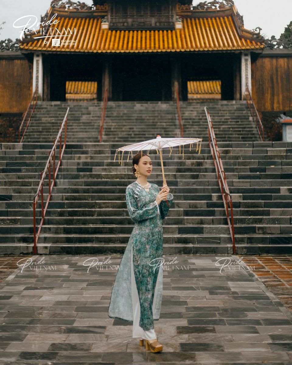 Áo Dài Gấm Xanh Pride Việt Nam