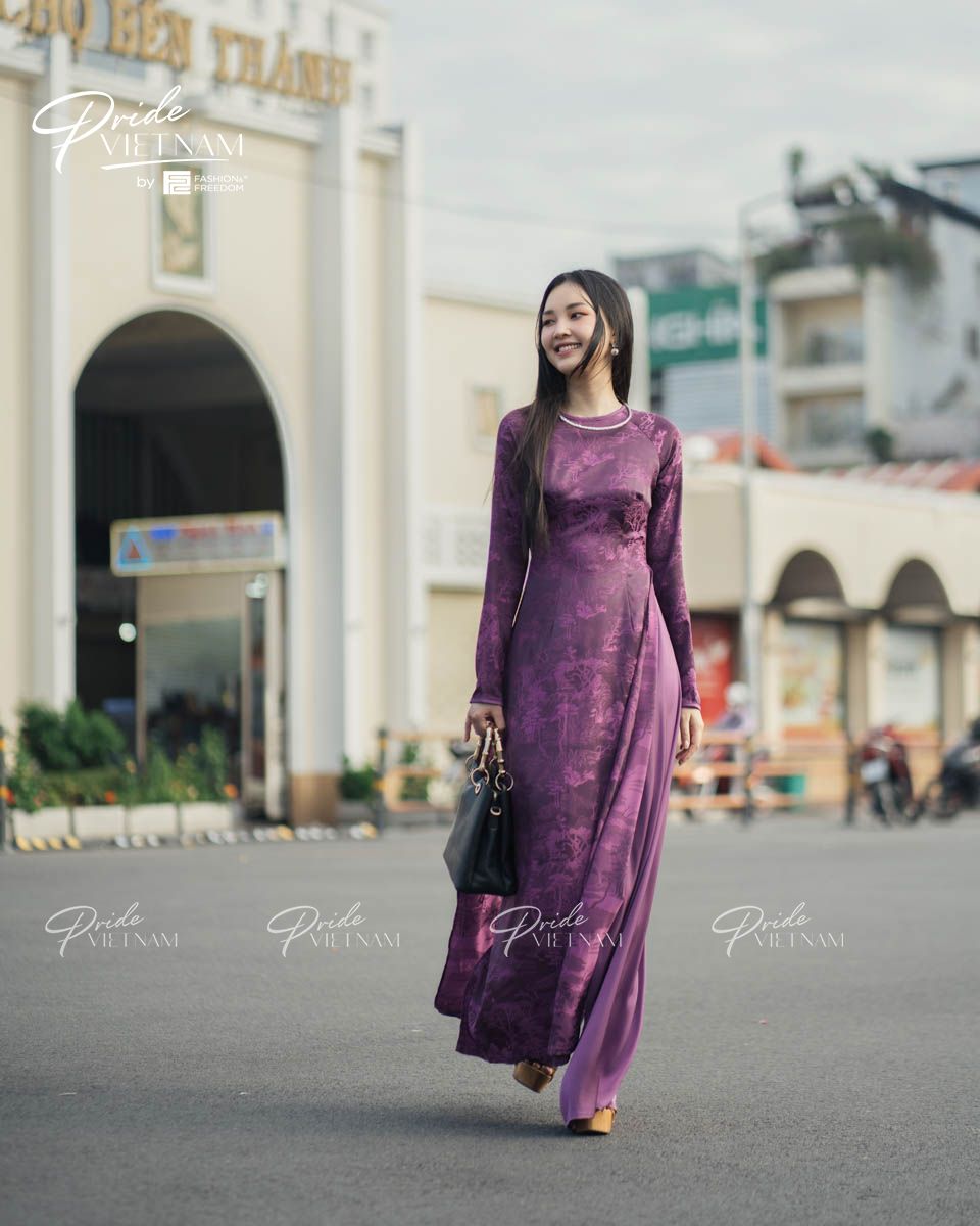 Áo Dài Lụa Tím Đậm Pride Việt Nam