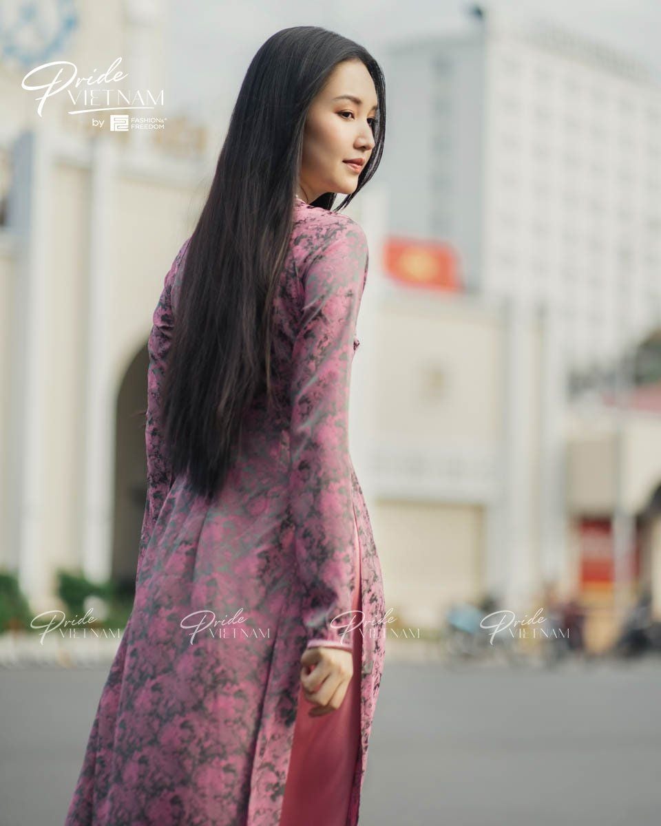 Áo Dài Lụa Tím Hồng Pride Việt Nam