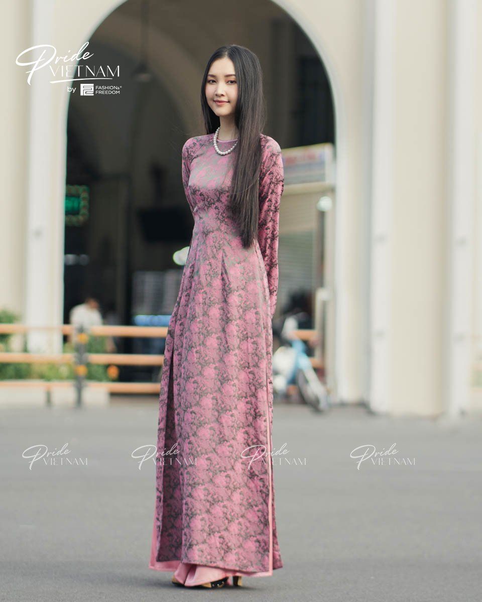 Áo Dài Lụa Tím Hồng Pride Việt Nam
