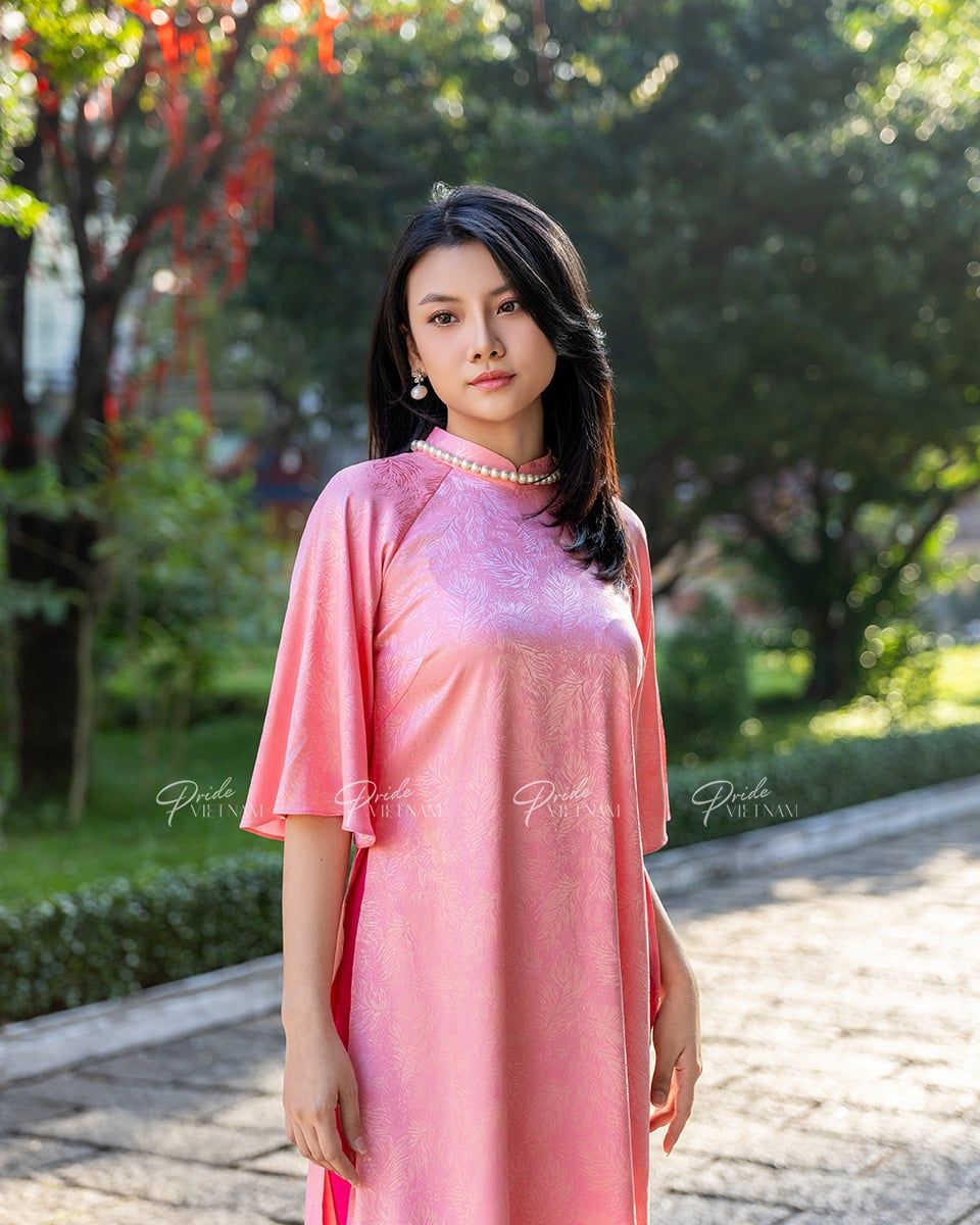Áo Dài Lụa Nữ Hồng Nhạt