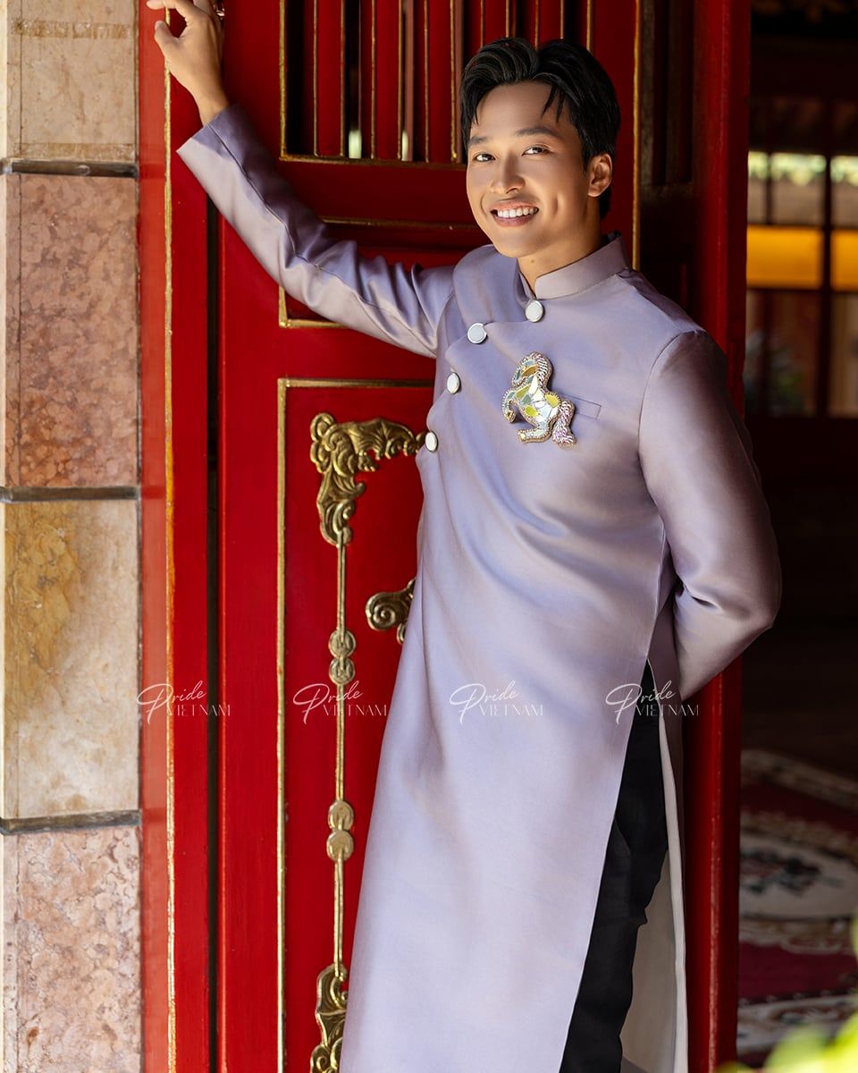 Áo Dài Gấm Nam Ruốc