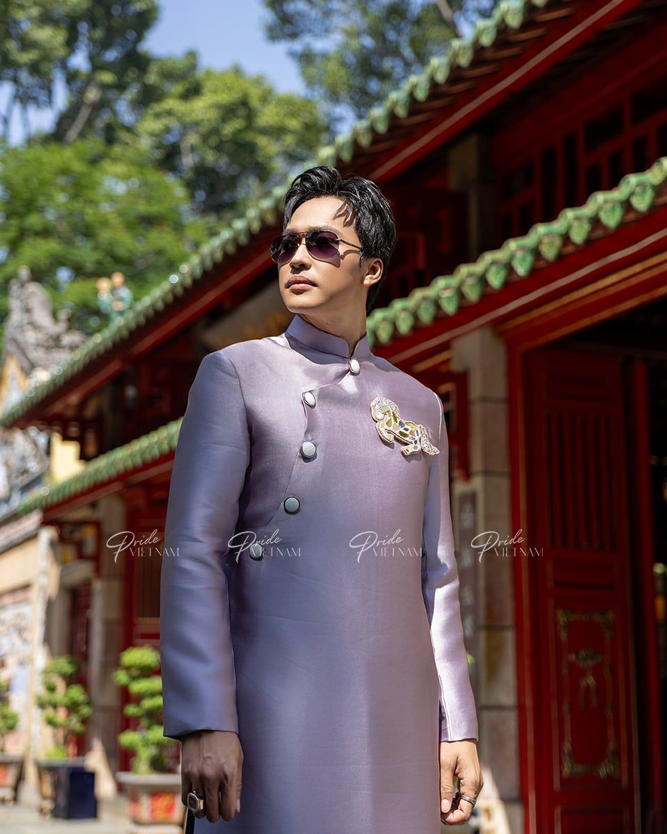 Áo Dài Gấm Nam Ruốc