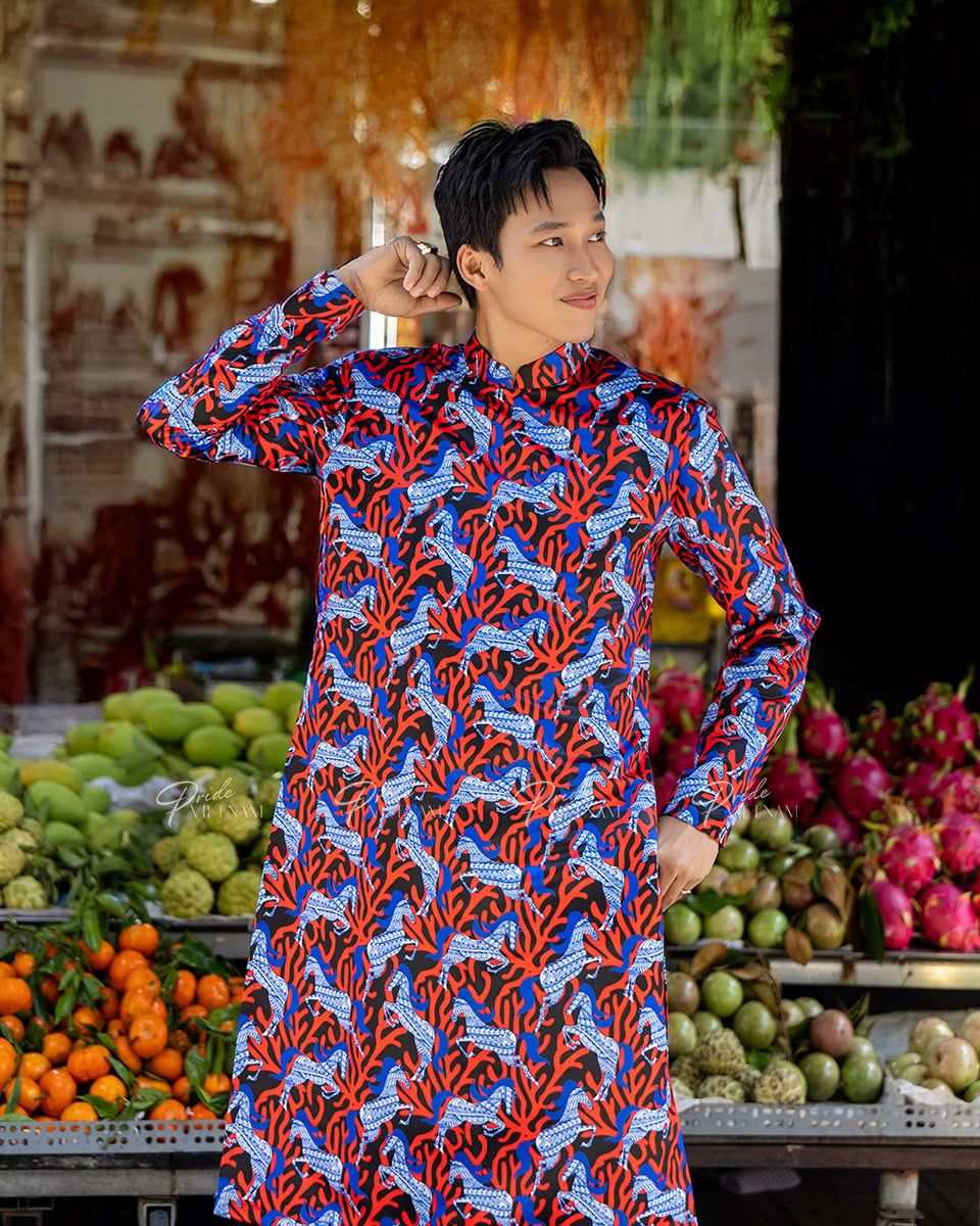 Áo Dài Gấm Nam Xanh Đỏ