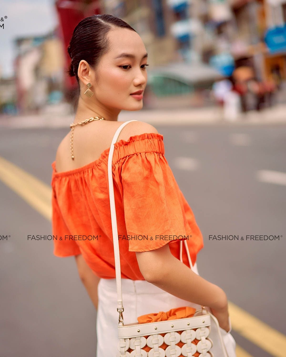 Áo Kiểu Linen Cam Summer Muse