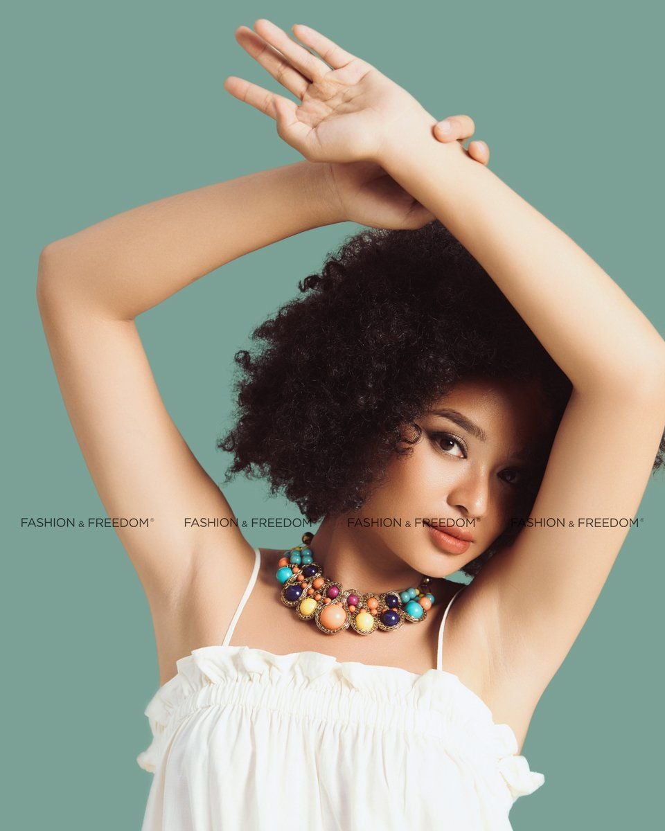 Áo Kiểu Nữ Kem Croptop 2 Dây Sắc Màu Tự Do