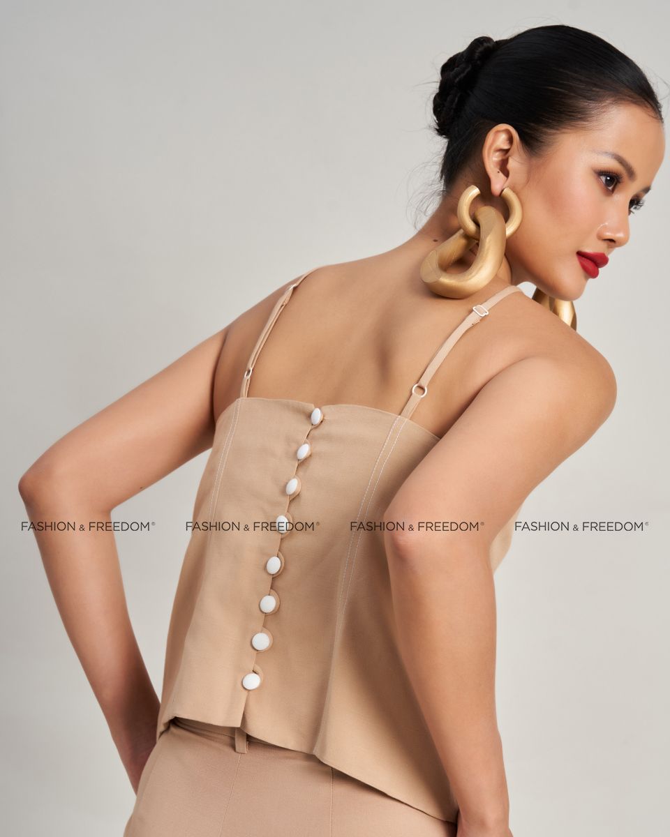 Áo Kiểu Nữ Linen Kem Golden Girl