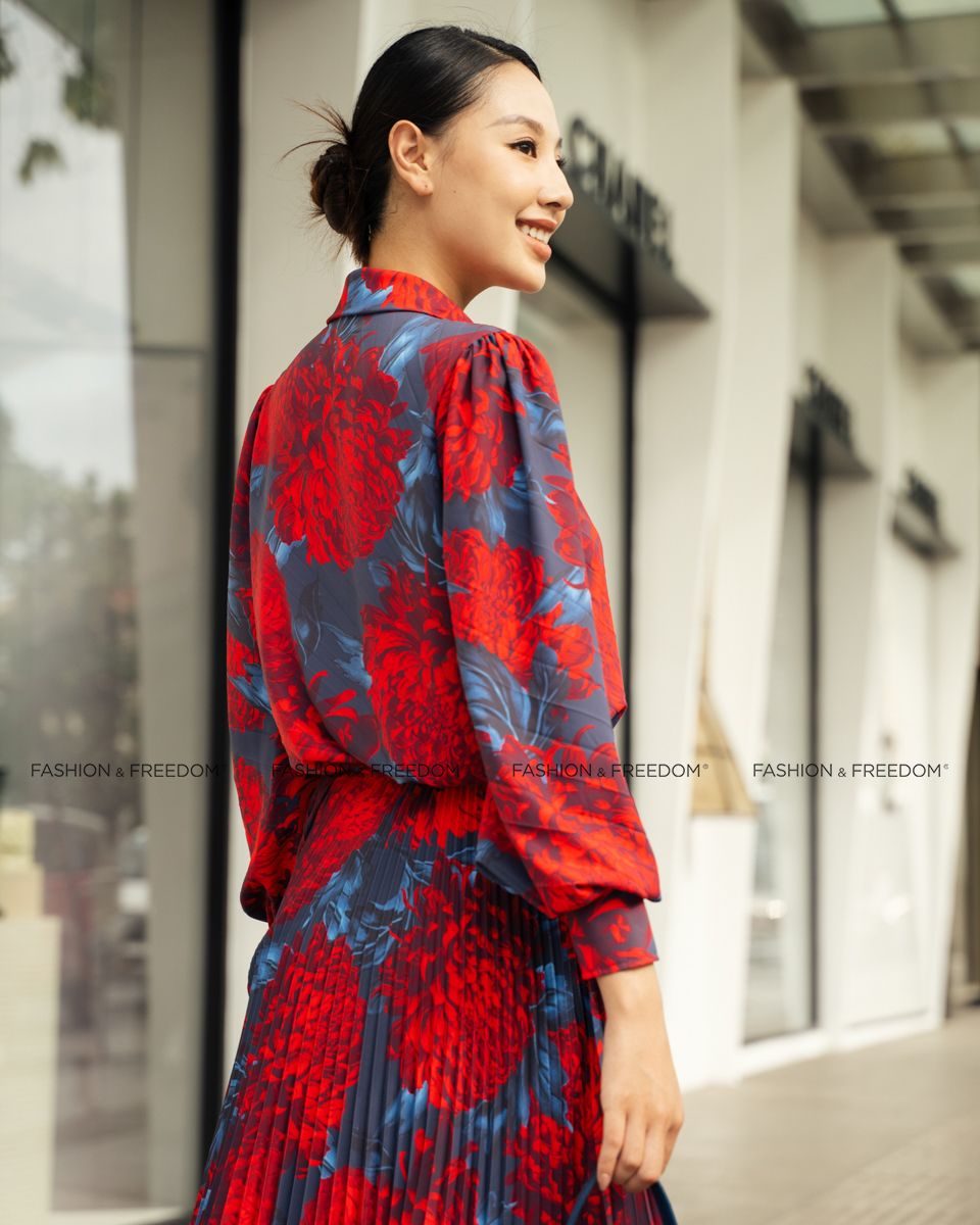 Áo Kiểu Nữ Lụa Đỏ Sắc Màu Tự Do