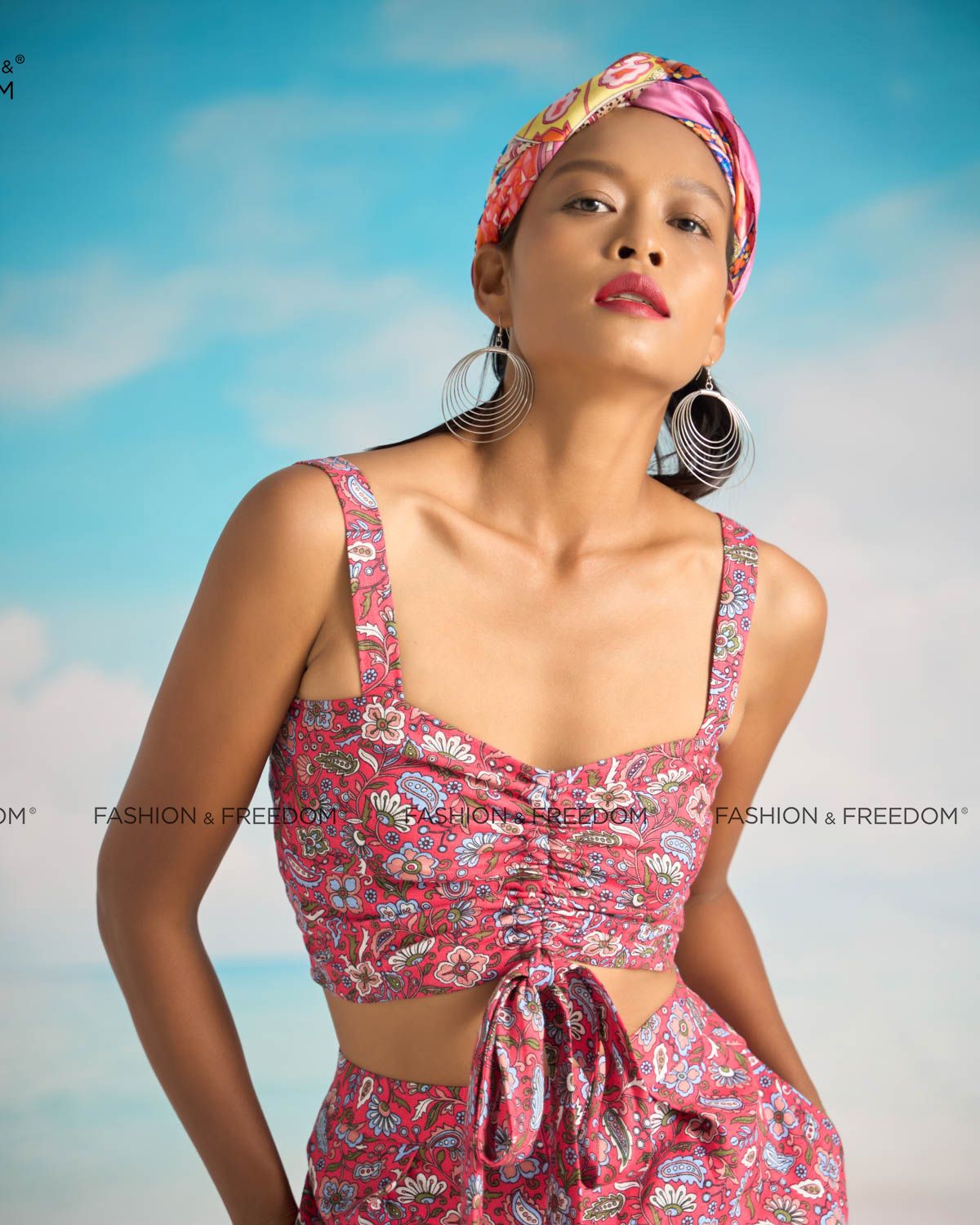 Áo Kiểu Linen Đỏ Bright And Shine