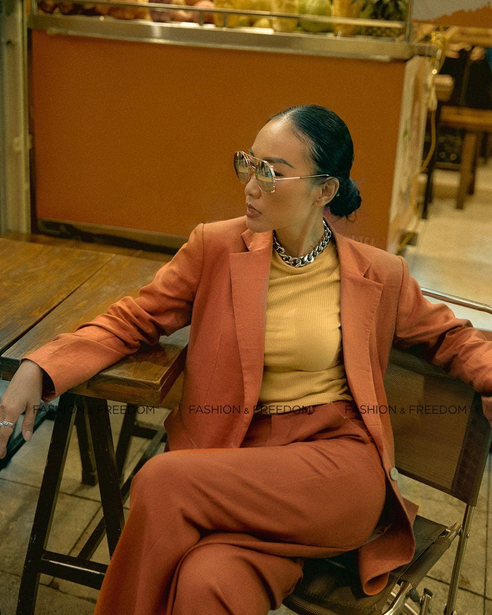 Áo Vest Linen Cam Đất Chocolate Fall In Love