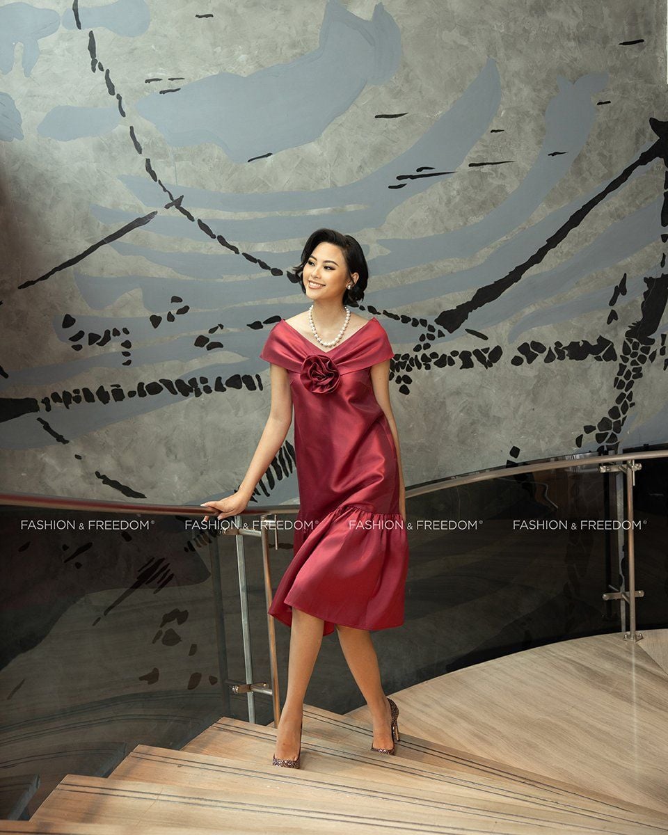 Đầm gấm Đỏ Queen of the night